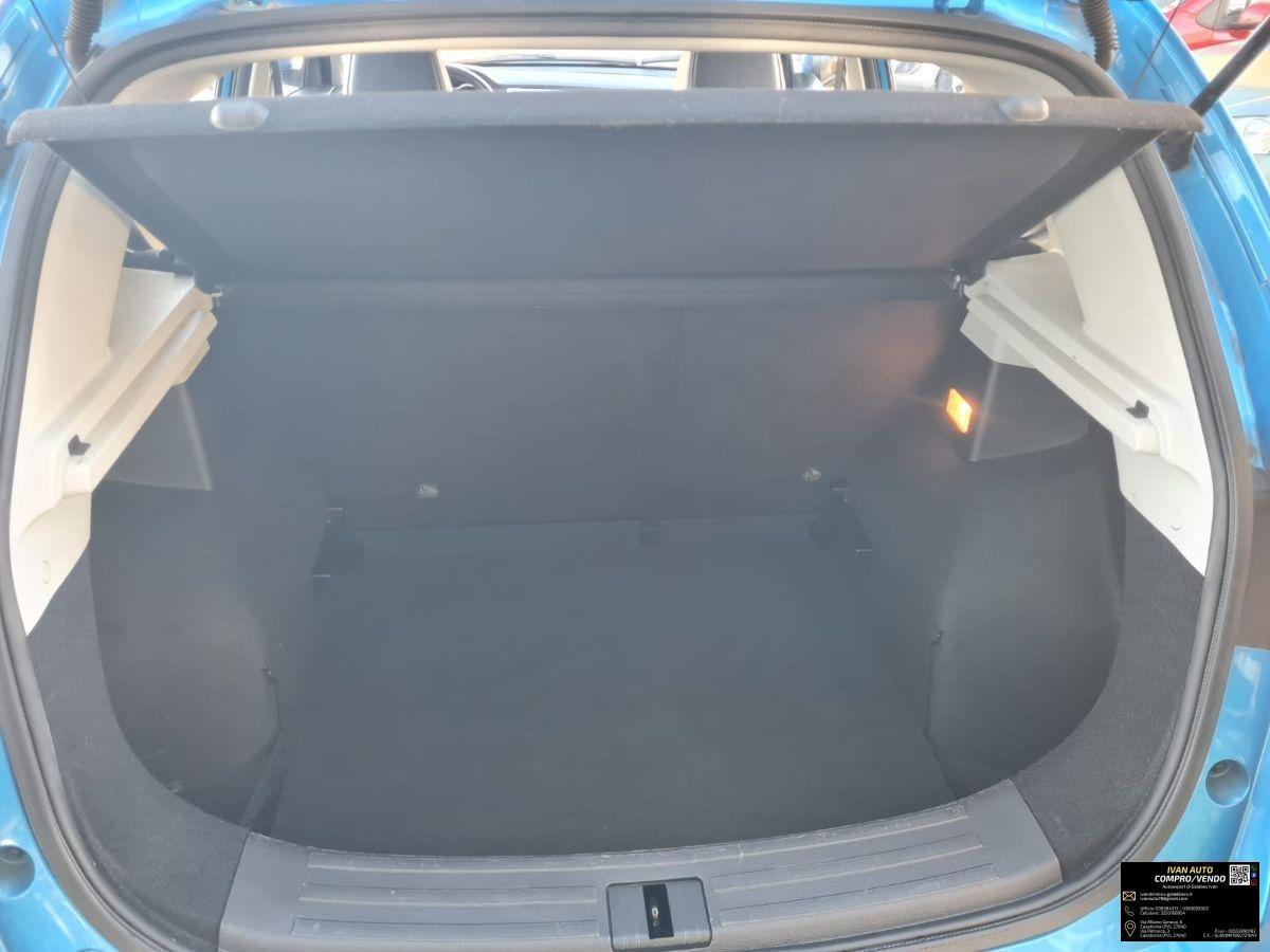 MG ZS Luxury Benzina-74.000 Km-Anno 2022