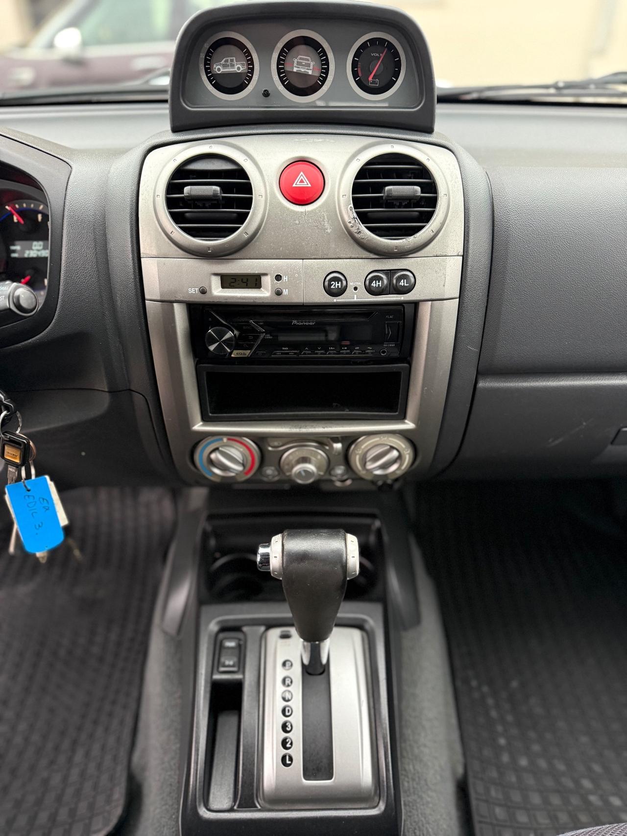 Isuzu D-Max 3.0 TD cat Crew Cab 4WD Pup. LS Aut. EU4