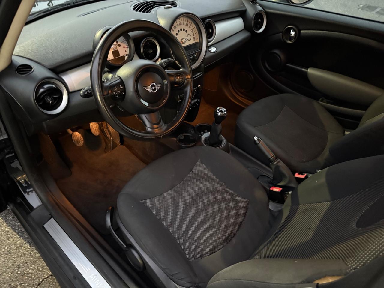 Mini Cooper Coupe 1.6 Coupé