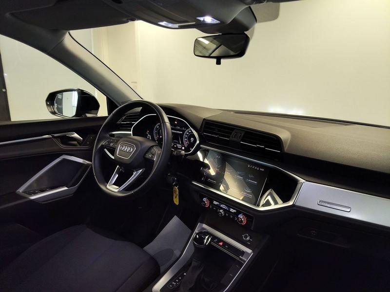 Audi Q3 35 TDI S tronic