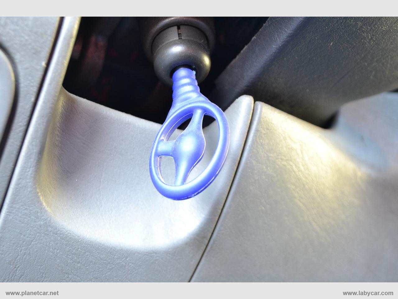 Trafic T29 2.5dCi/140 16V PL-TN Furg.ICE