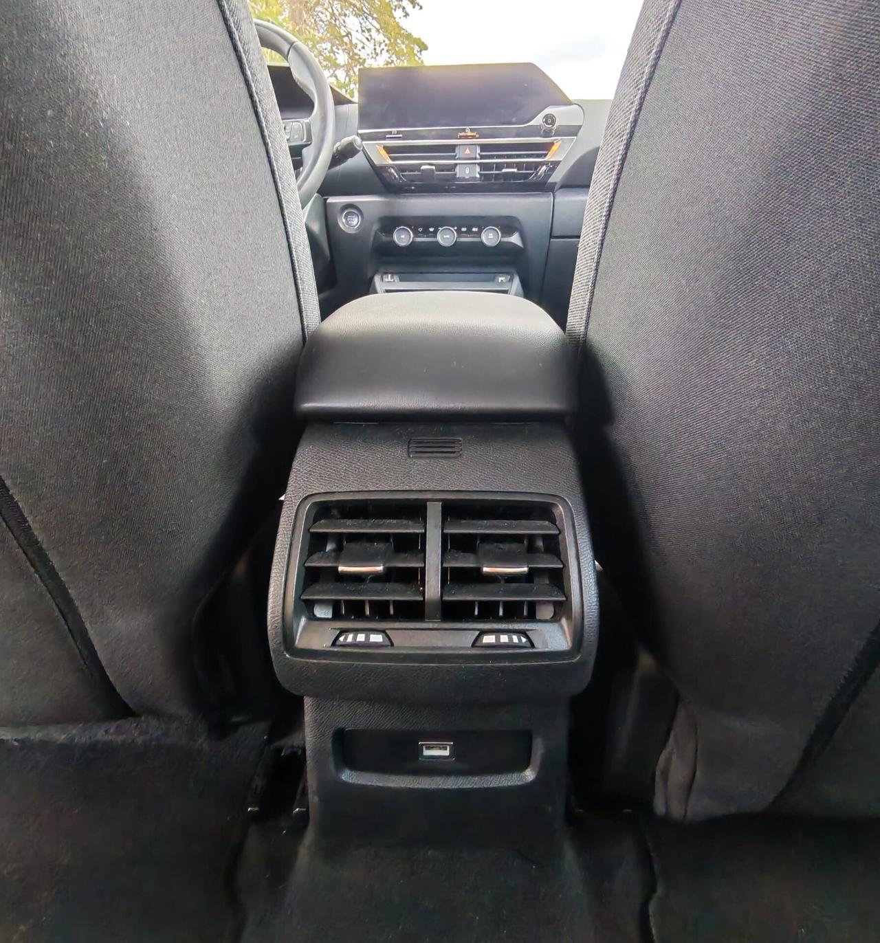 Citroen C4 X BlueHDI 130 S&S EAT8 Shine