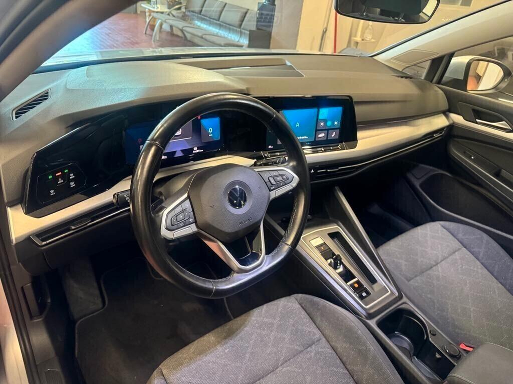 Volkswagen Golf 2.0 TDI DSG SCR Style 2022 NEOPATENTATI