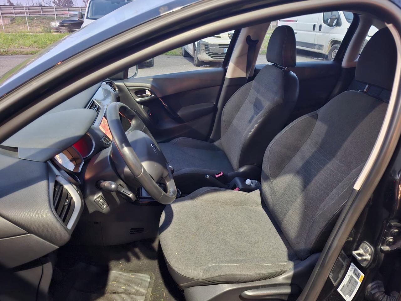 Citroen C3 PureTech 82 Live Edition