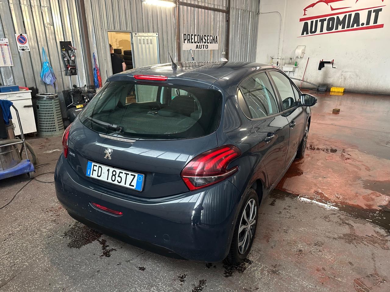 Peugeot 208 PureTech 82 5 porte Allure EURO 6