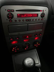 ALFA ROMEO GT 1.9 JTD MJT Distinctive