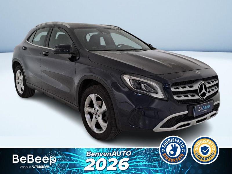 Mercedes-Benz GLA 200 D SPORT 4MATIC AUTO
