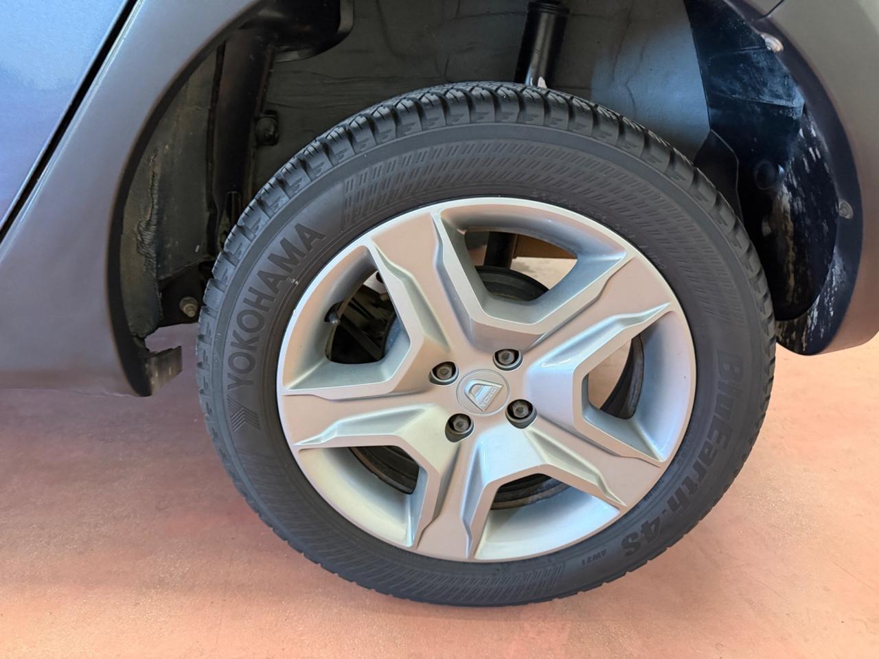 Dacia Sandero Stepway 1.5 Blue dCi 95 CV Comfort