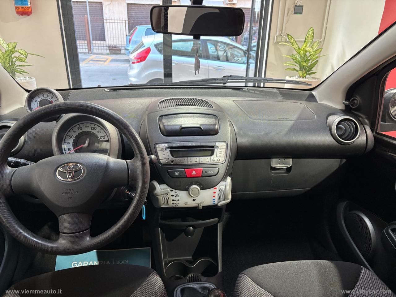 TOYOTA Aygo 1.0 12V VVT-i 5p. Cool Soda Conn.