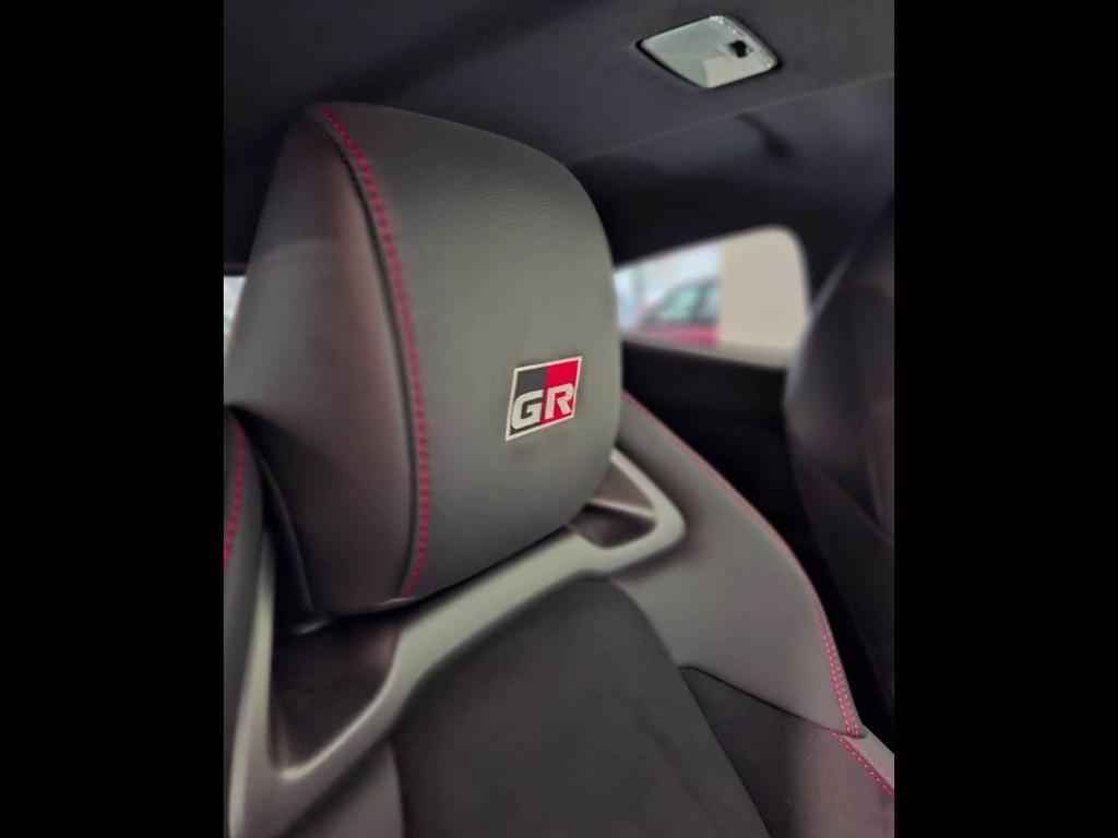 Toyota GR Yaris 1.6 turbo Circuit 4WD iMT-6