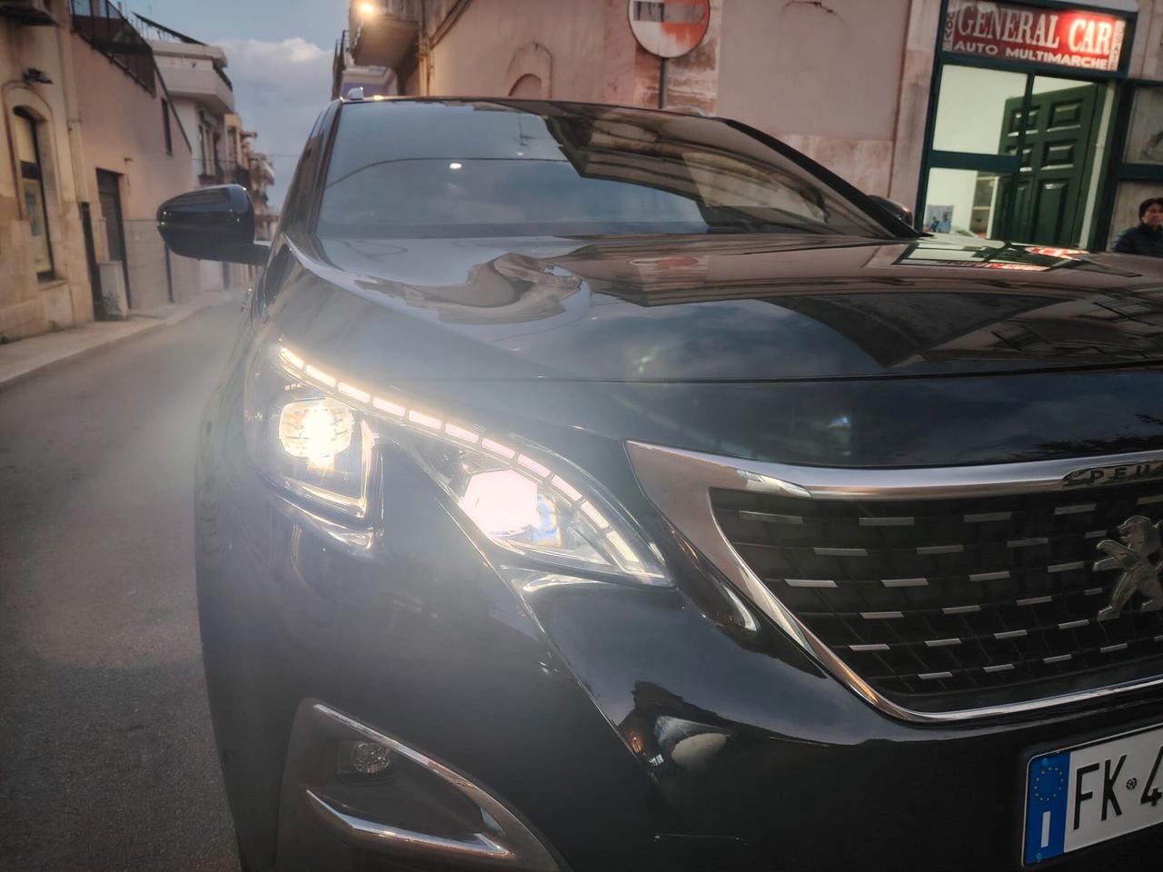 PEUGEOT 3008 1.6 HDI GT LINE