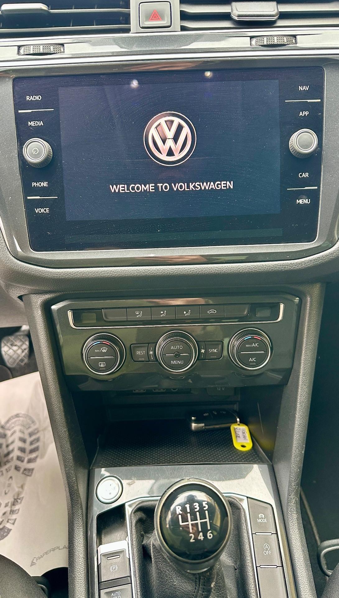 Volkswagen Tiguan 1.6 TDI R-LINE