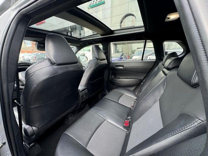 Toyota Corolla Cross 2.0H (197 CV) E-CVT Lounge 4WD