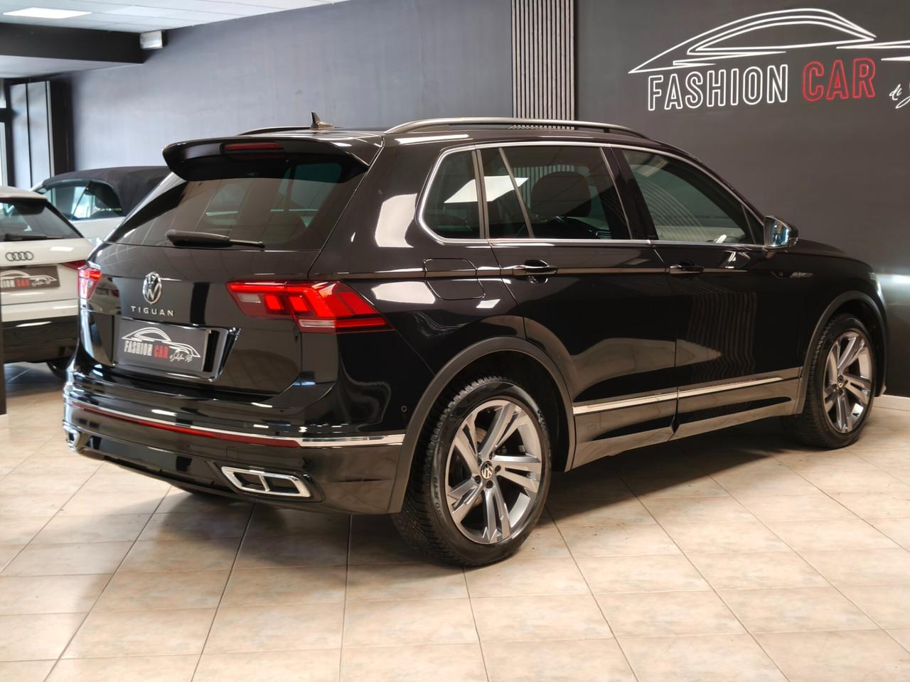 Volkswagen Tiguan 2.0 TDI 150 CV SCR DSG R-Line