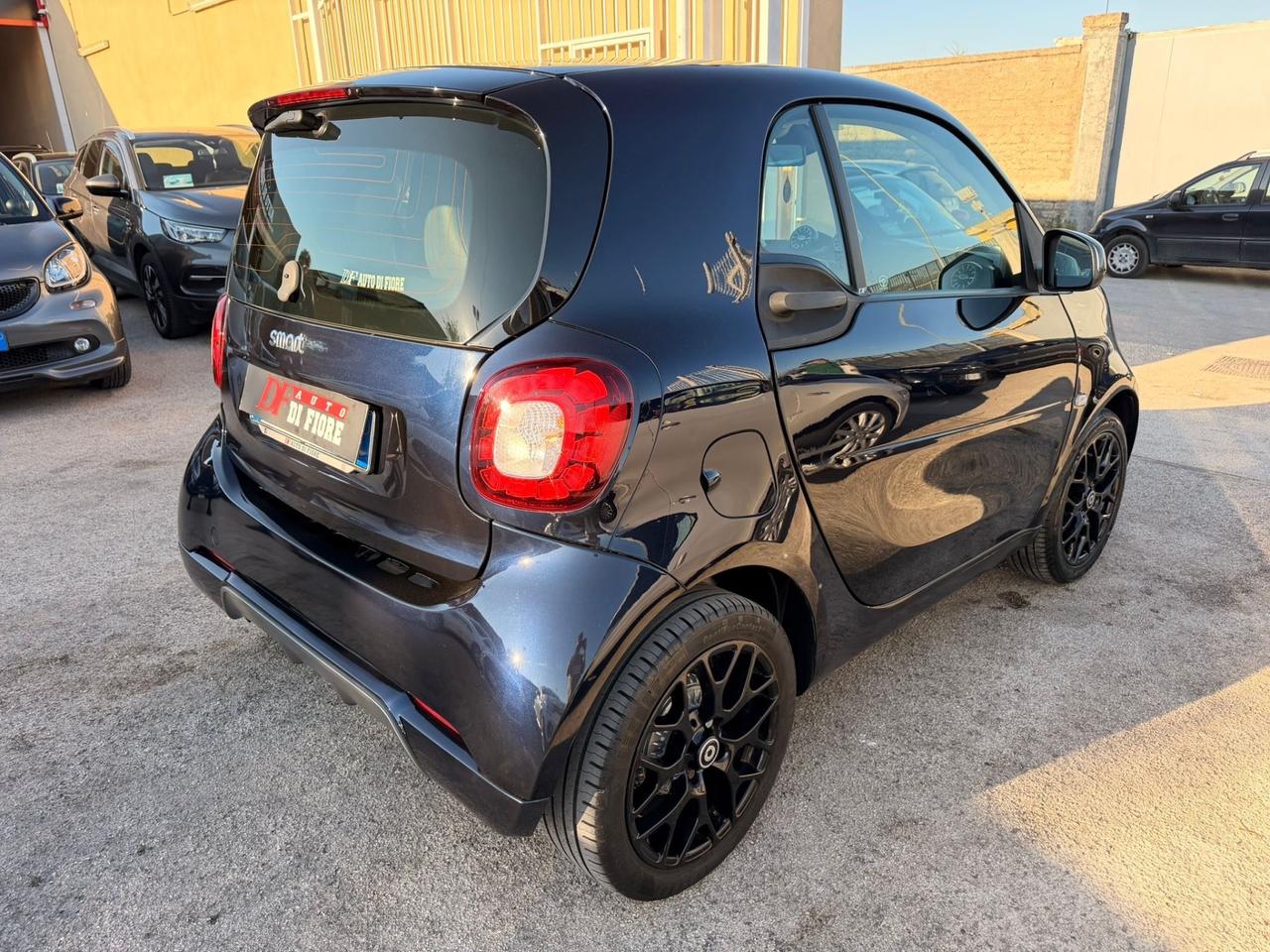 Smart ForTwo Parisblue Prime 1.0 71cv PACK BRABUS INTROVABILE !!!