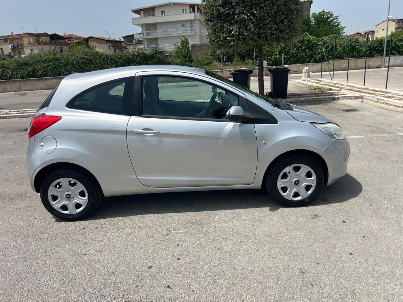Ford Ka 1.3 TDCi 75CV Titanium