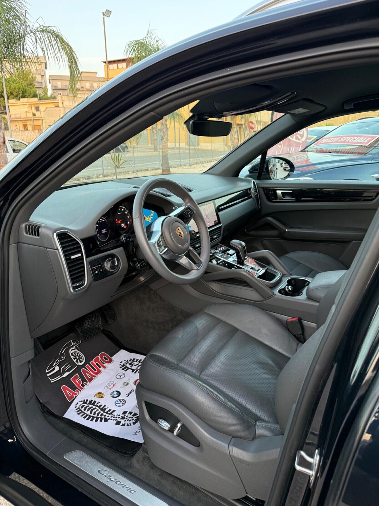 Porsche Cayenne 3.0 V6