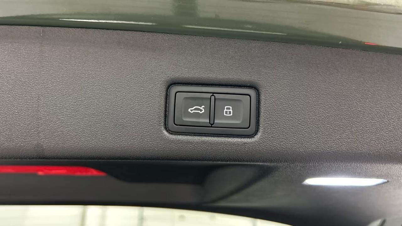 Audi Q5 2.0 TDI quattro ° S-Line ° Edition