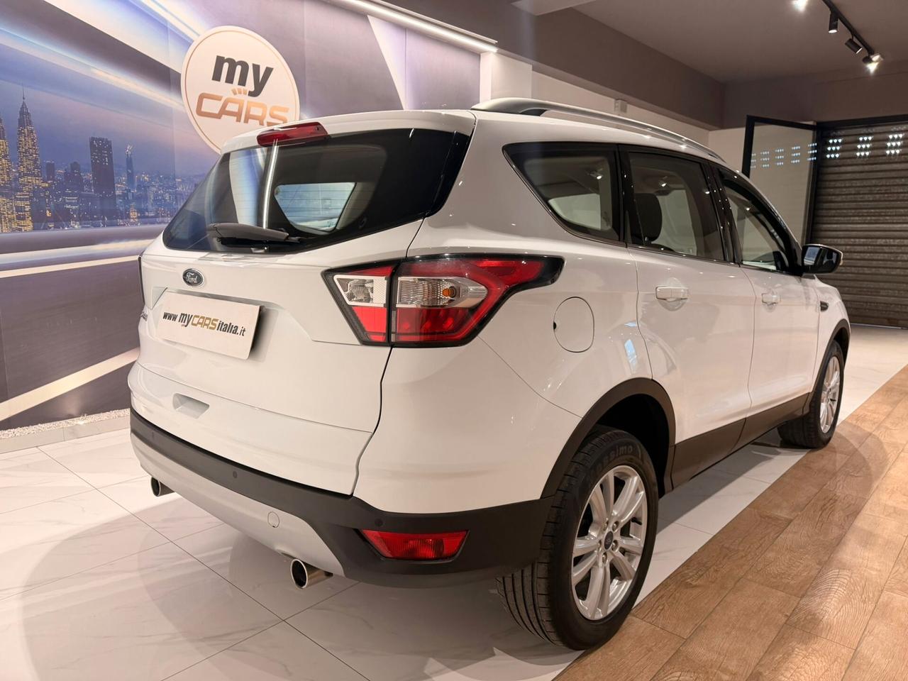 Ford Kuga 1.5 TDCI 120 CV S&S 2WD ST-Line