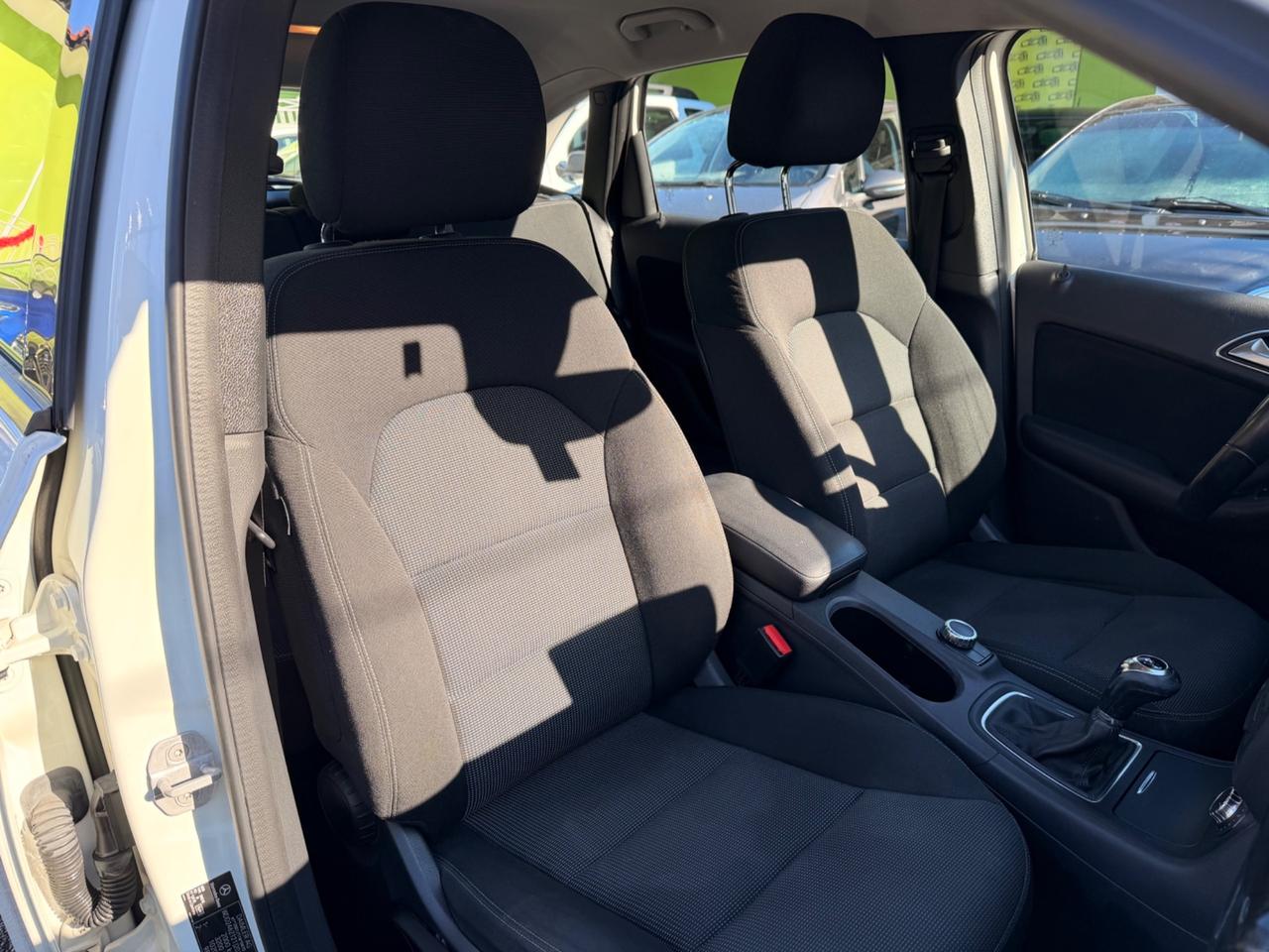 Mercedes-benz B 180 CDI Premium 2013 170.000 km