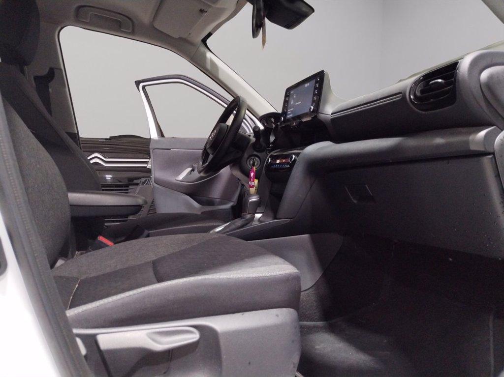 TOYOTA Yaris cross 1.5h active eco fwd 116cv e-cvt del 2023