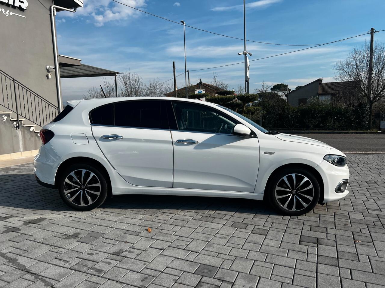 Fiat Tipo 1.4 T-Jet 120CV GPL 5 porte Lounge - UNIPRO