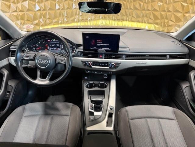 Audi A4 Avant 40 TDI quattro S tronic Business