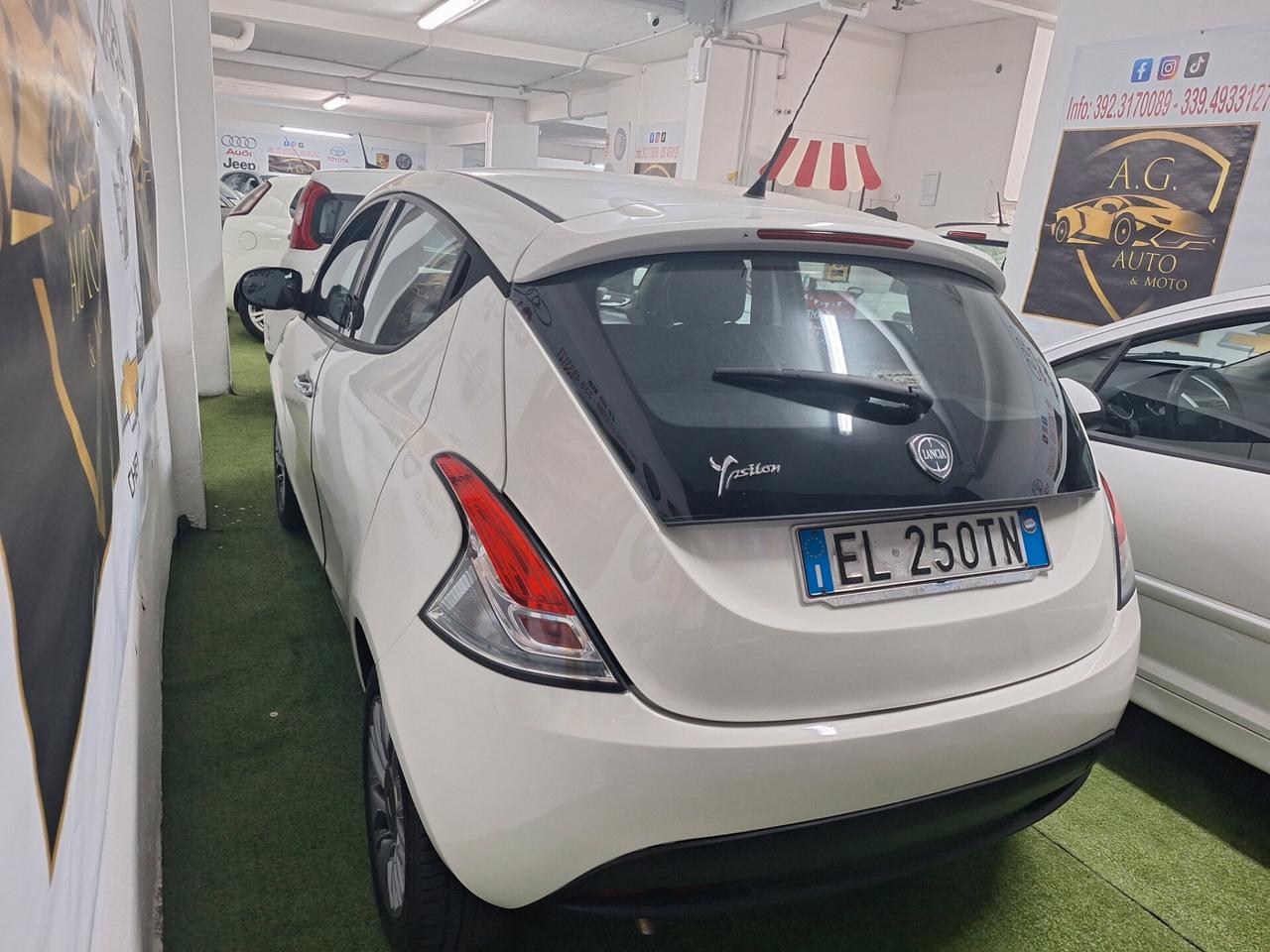 Lancia Ypsilon 1.2 69 CV 5 porte GPL Ecochic Gold