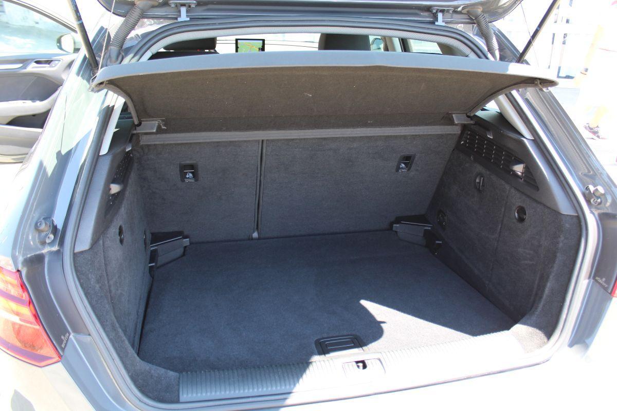 AUDI - A3 - SPB 2.0 TDI Business