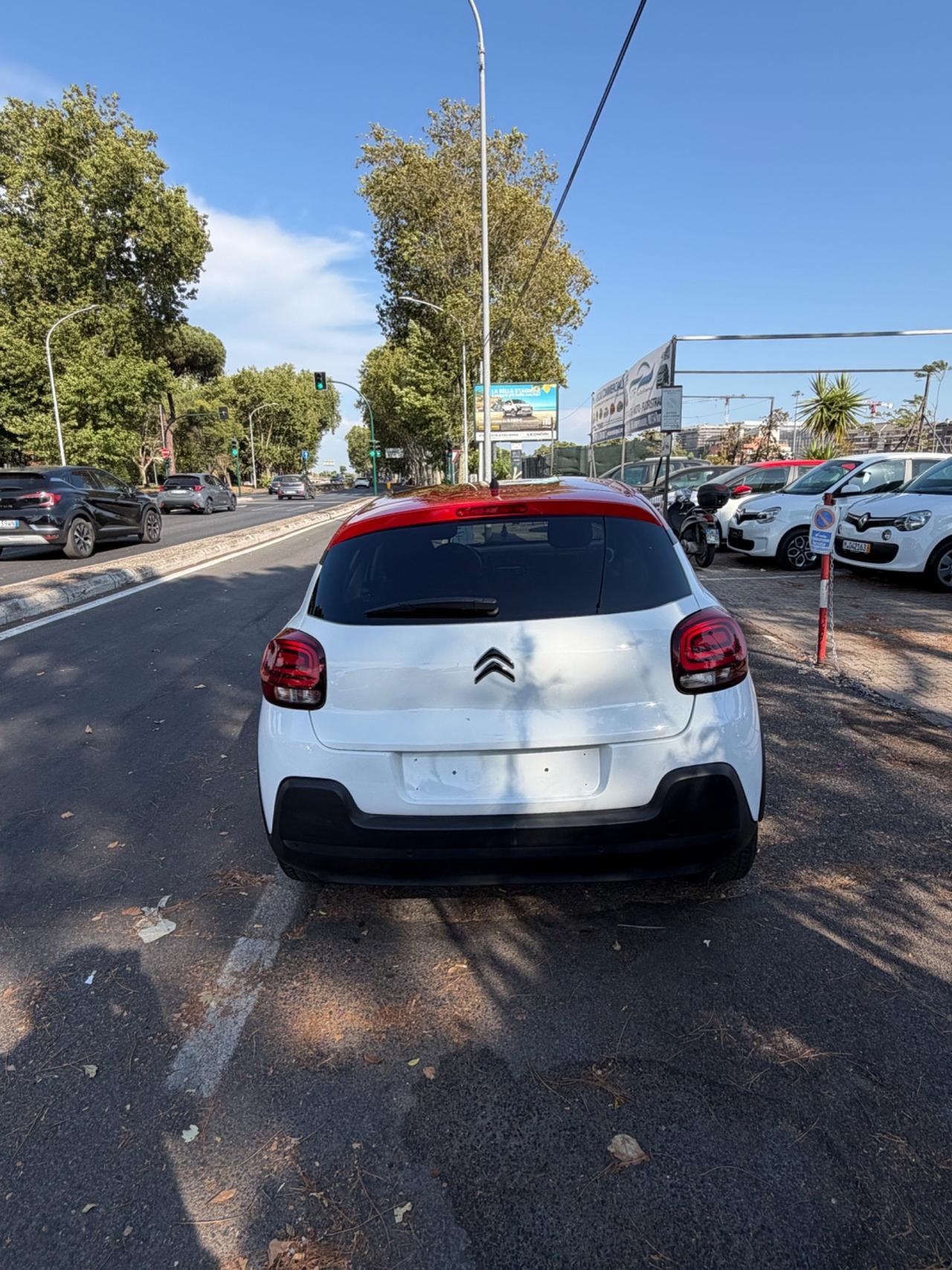 Citroen C3 83cv Benzina 5 porte Shine Navi bicolor pdc