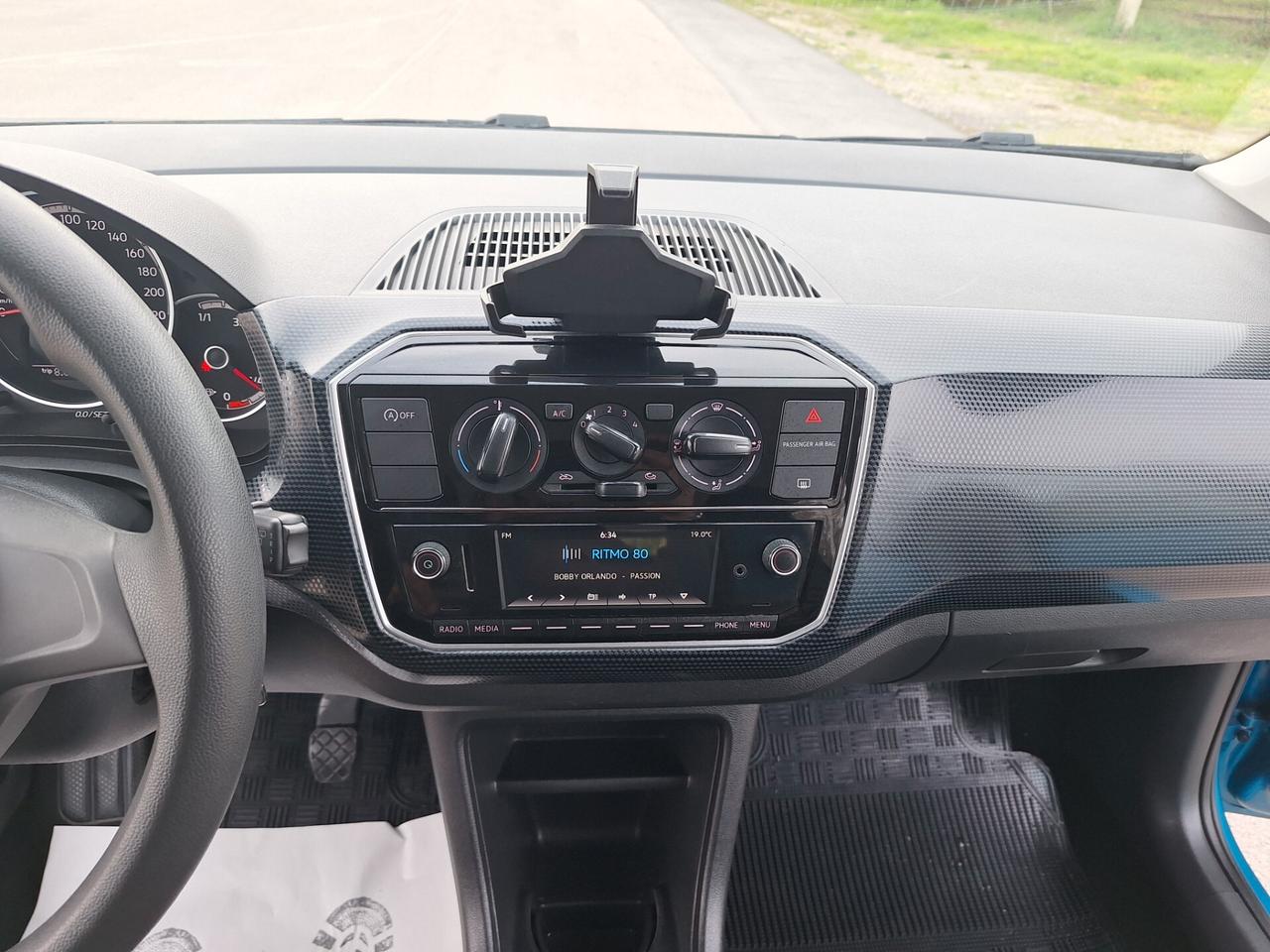 Volkswagen up! 1.0 benzina 5 porte 2018 PERFETTA