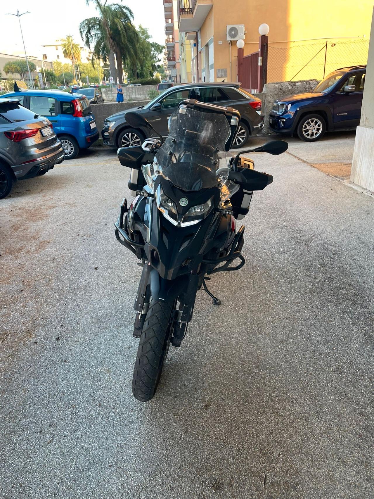Benelli TRK 502