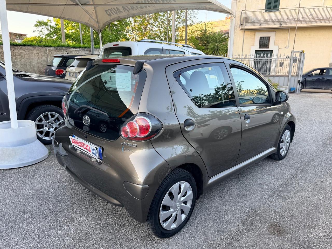 Toyota Aygo 1.0 5 Porte Navi 81.000 km