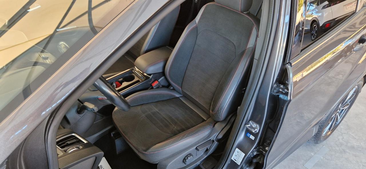 Ford Kuga 1.5 TDCi 120cv 2WD ST-Line