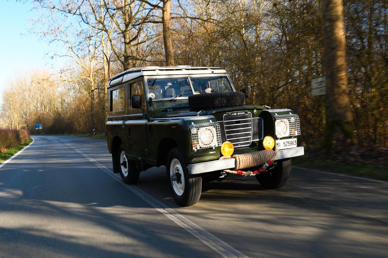 Land Rover Series 88