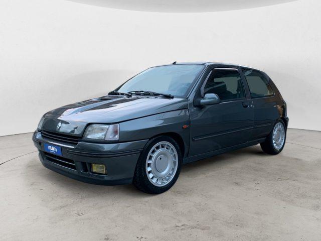 RENAULT Clio 1.8i 16V