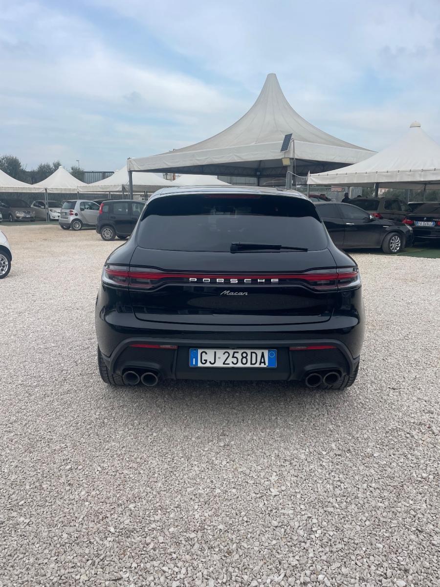 PORSCHE - Macan - 2.0 T