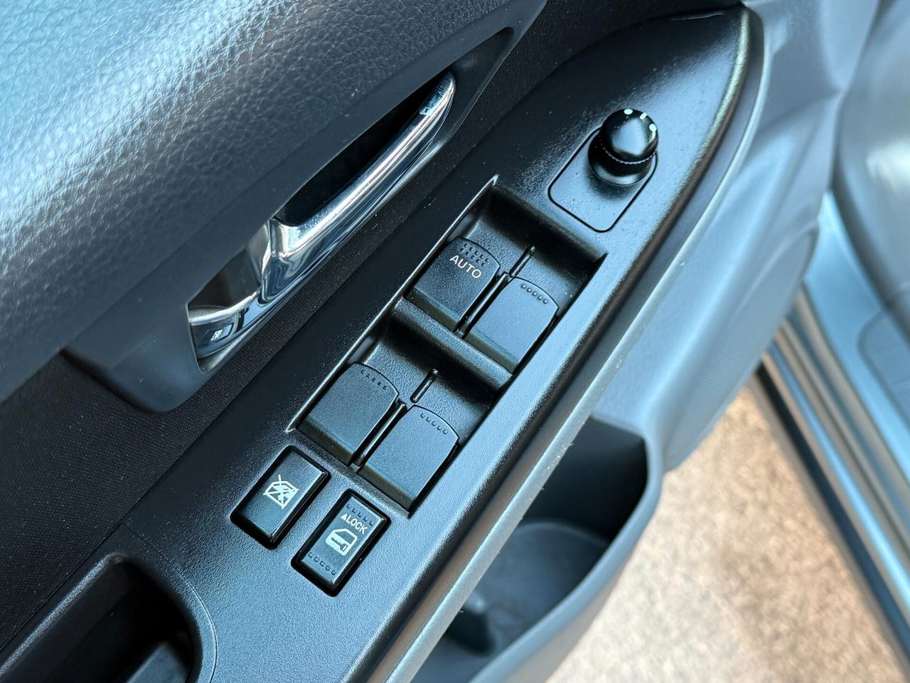 Suzuki SX4 1.6 4WD Outdoor Line GLX - 2011