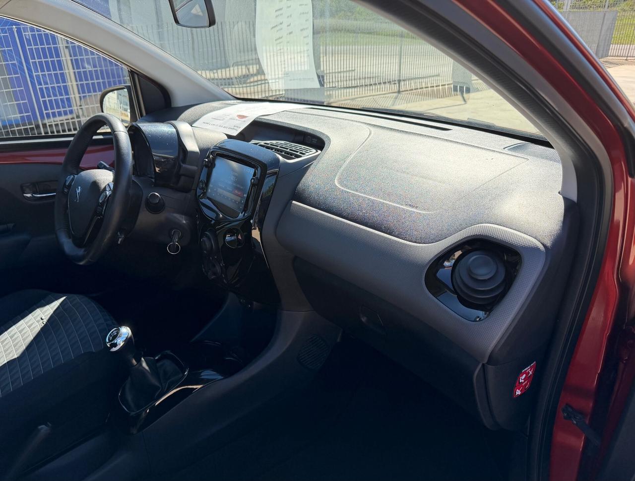 Peugeot 108 VTi 72 S&S 5 porte Allure