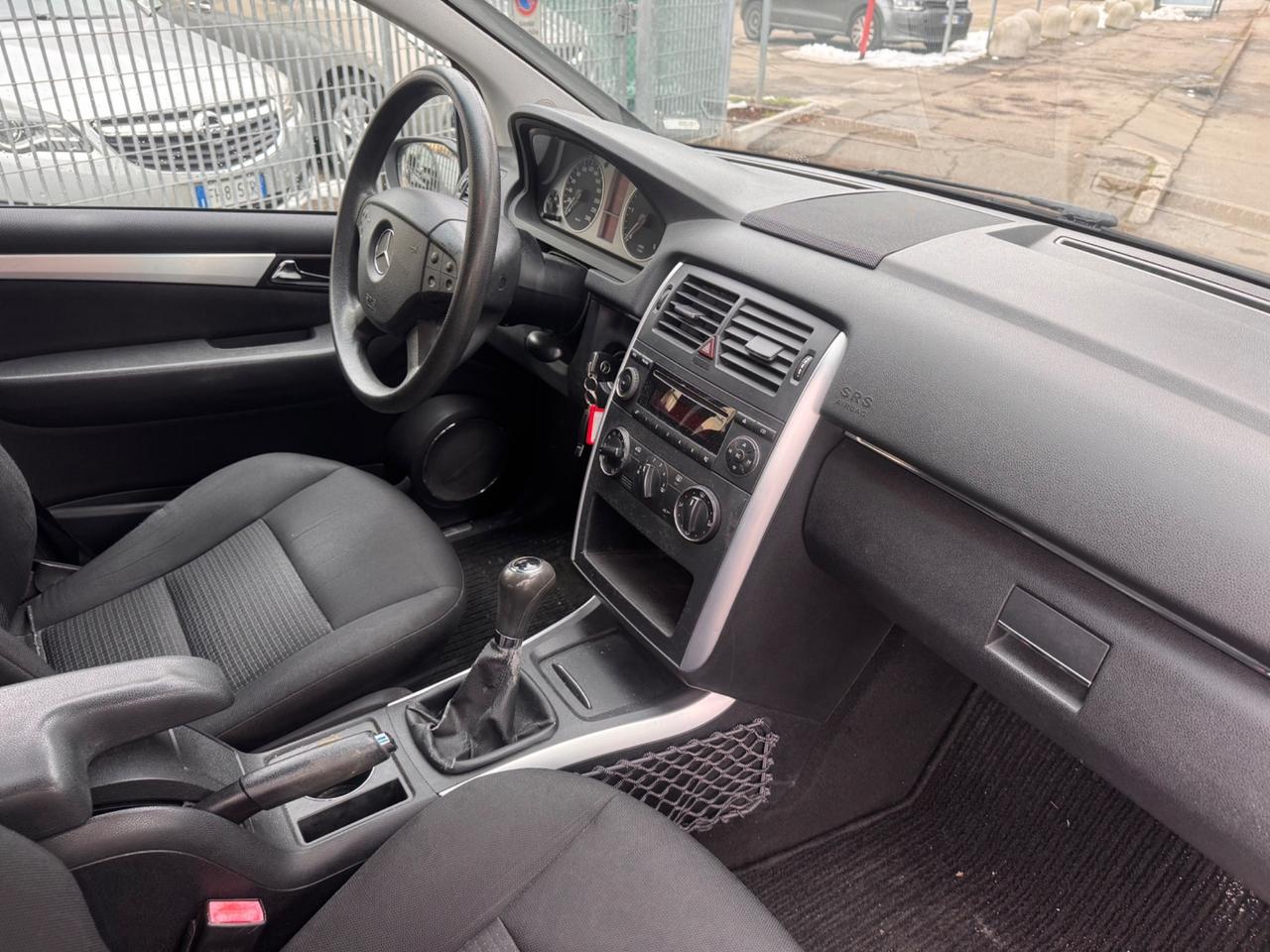 Mercedes-benz B 180 CDI neopaten garanzia 12 Mesi