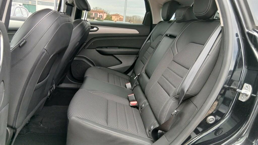 Renault Arkana 1.3 TCe Intens EDC