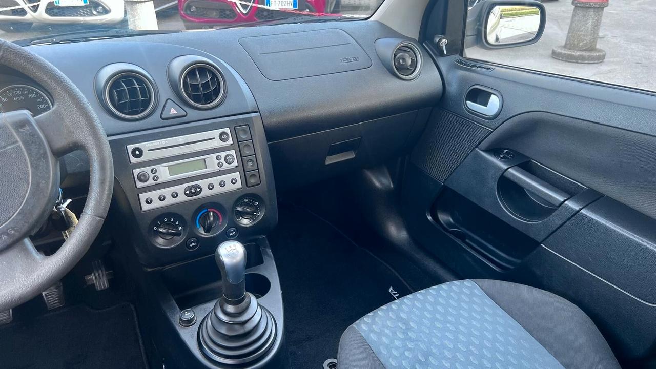 Ford Fiesta 1.4 TDCI 5p. Ambiente