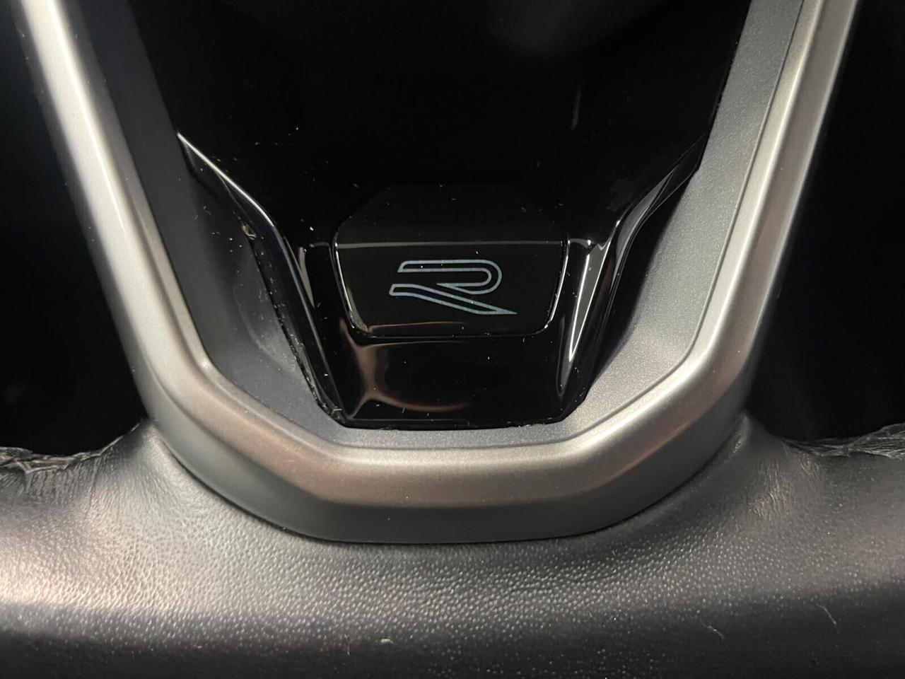 Volkswagen Tiguan 2.0 TDI 150 CV SCR DSG R-Line