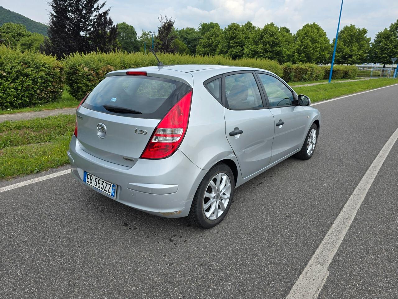 HYUNDAI i30 1.6 CRDi 90CV "ADATTA PER NEOPATENTATI"