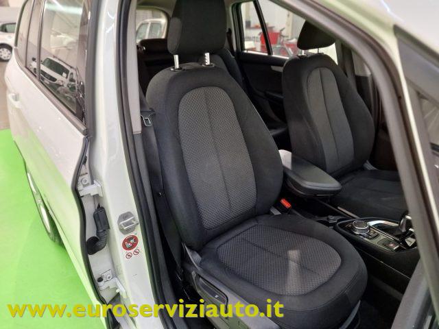 BMW 220 d 7 POSTI xDrive Active Tourer Advantage aut.
