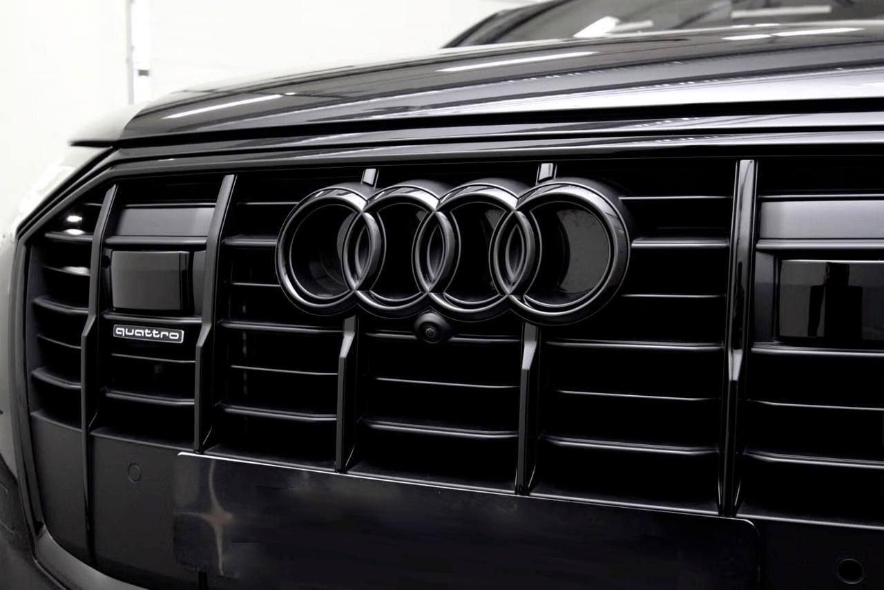 Audi Q7 60 TFSIe quattro S line