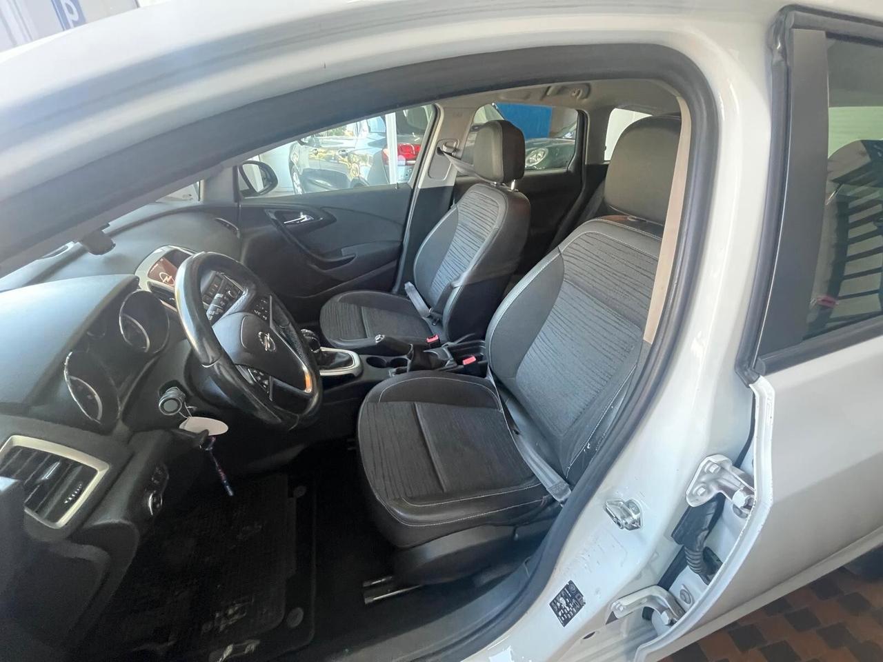 Opel Astra 1.4 Turbo 140CV 4 porte GPL Tech