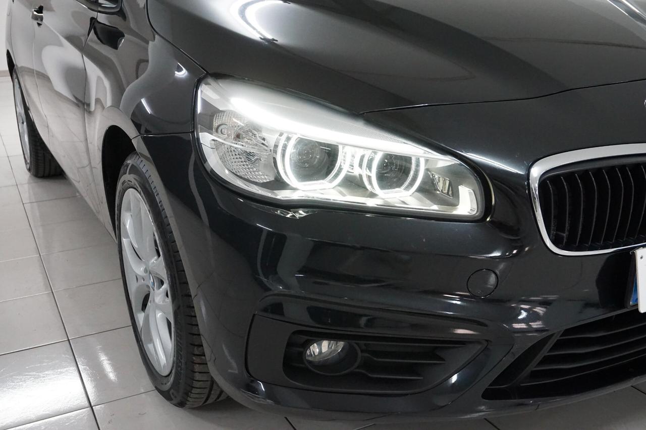 Bmw 218d Active Tourer automatic Sport