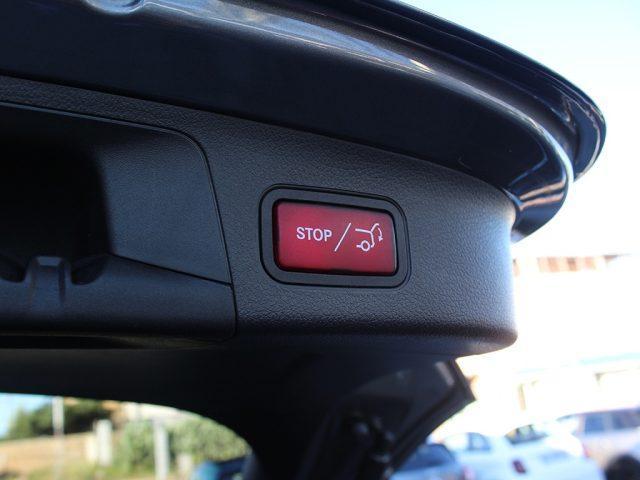 MERCEDES-BENZ GLA 200 d Automatic Premium