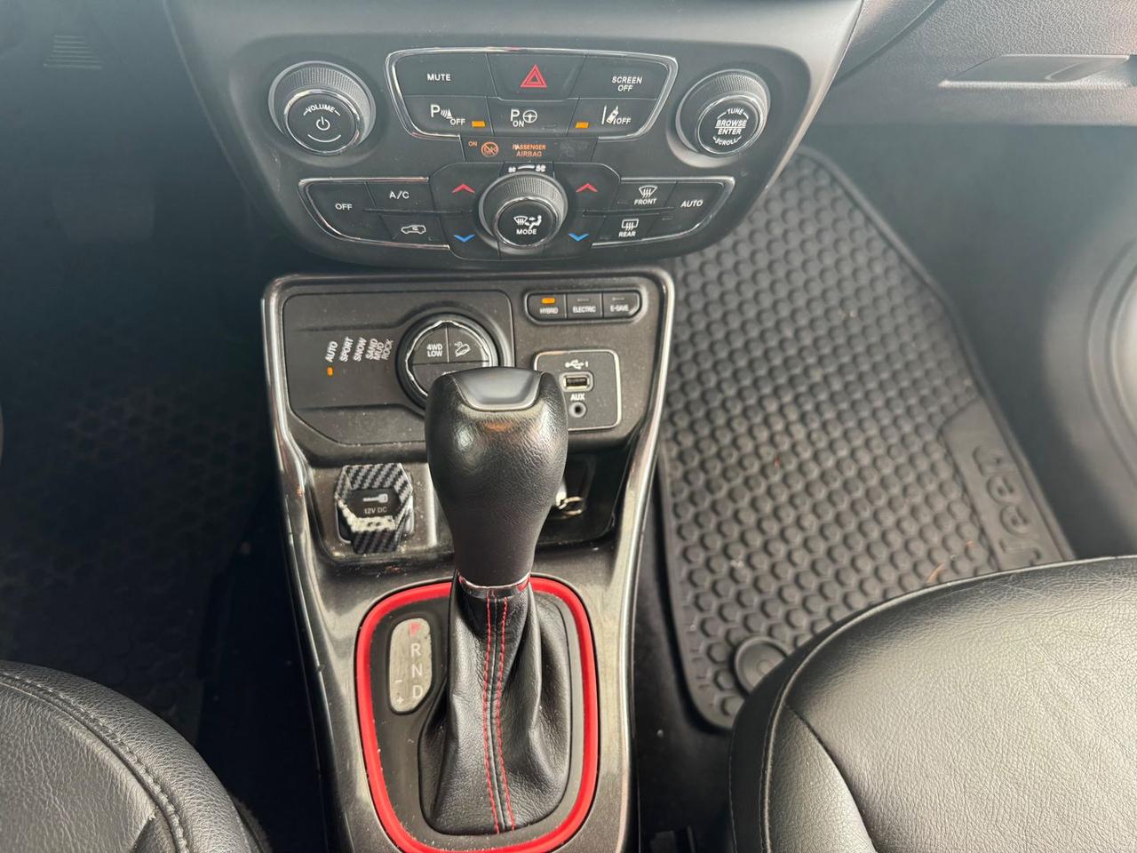 Jeep Compass Trailhawk 1.3 T4 PHEV